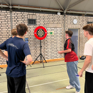 darts-2